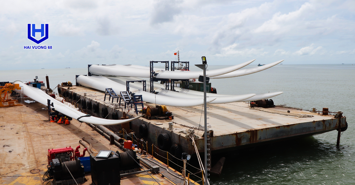 Vận chuyển thiết bị tuabin gió bằng sà lan Vận chuyển thiết bị tuabin gió bằng sà lan